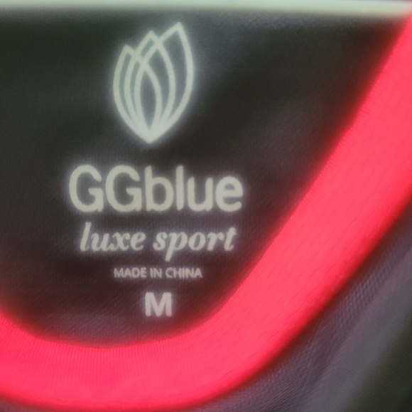 GG blue luxe sport golf top - Picture 6 of 6